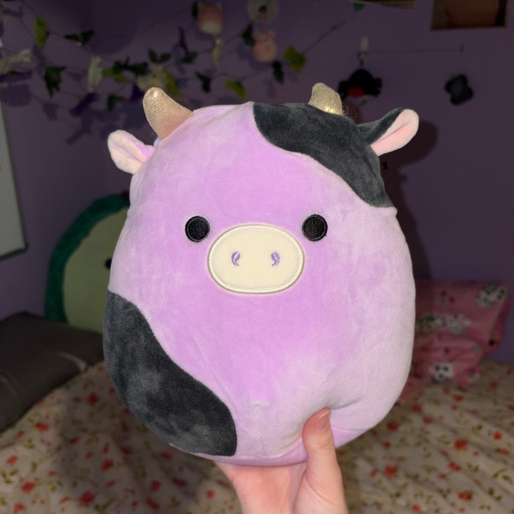 8” alexie the cow squishmallow
